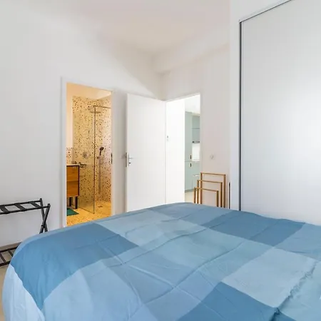 Le Grand Large - Appt Proche Apartament Antibes